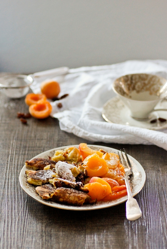 Original Kaiserschmarrn mit Aprikosen-Kompott - ÜberSee-Mädchen