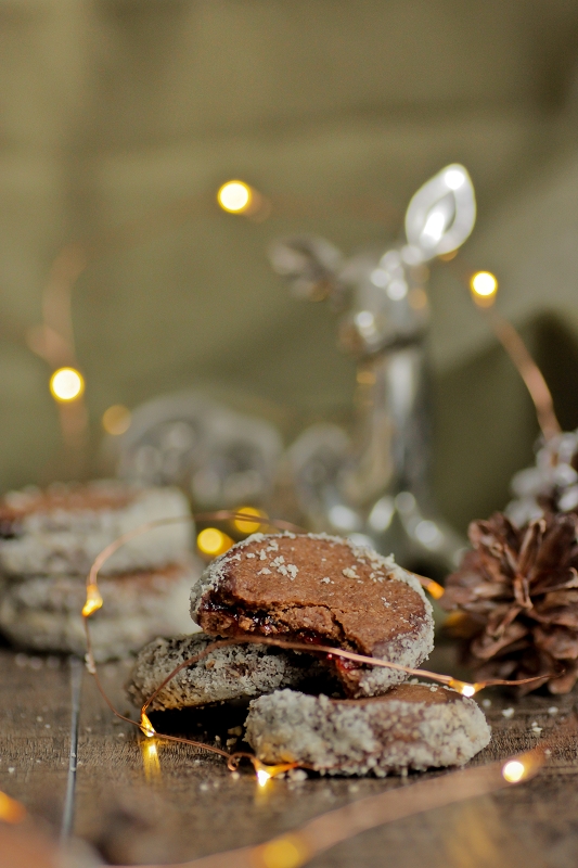 Köstliche Schoko-Rotwein-Plätzchen mit Marmelade - ÜberSee-Mädchen