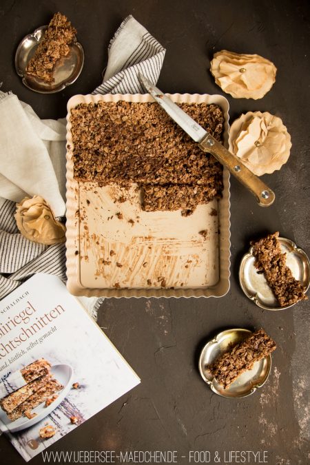 Müsliriegel Schoko-Kokos für unterwegs - ÜberSee-Mädchen Müsliriegel Schoko-Kokos für unterwegs - ÜberSee-Mädchen
