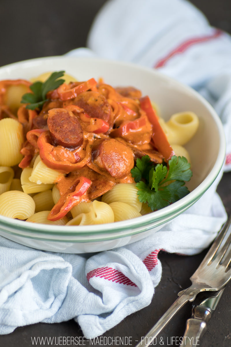 Pasta mit Chorizo-Sauce mit Tomaten in 15 Minuten fertig Rezept vom ÜberSee-Mädchen Foodblog vom Bodensee Überlingen