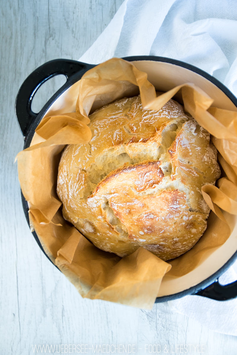 No-knead-bread: Brot ohne Kneten aus dem Gusstopf - ÜberSee-Mädchen