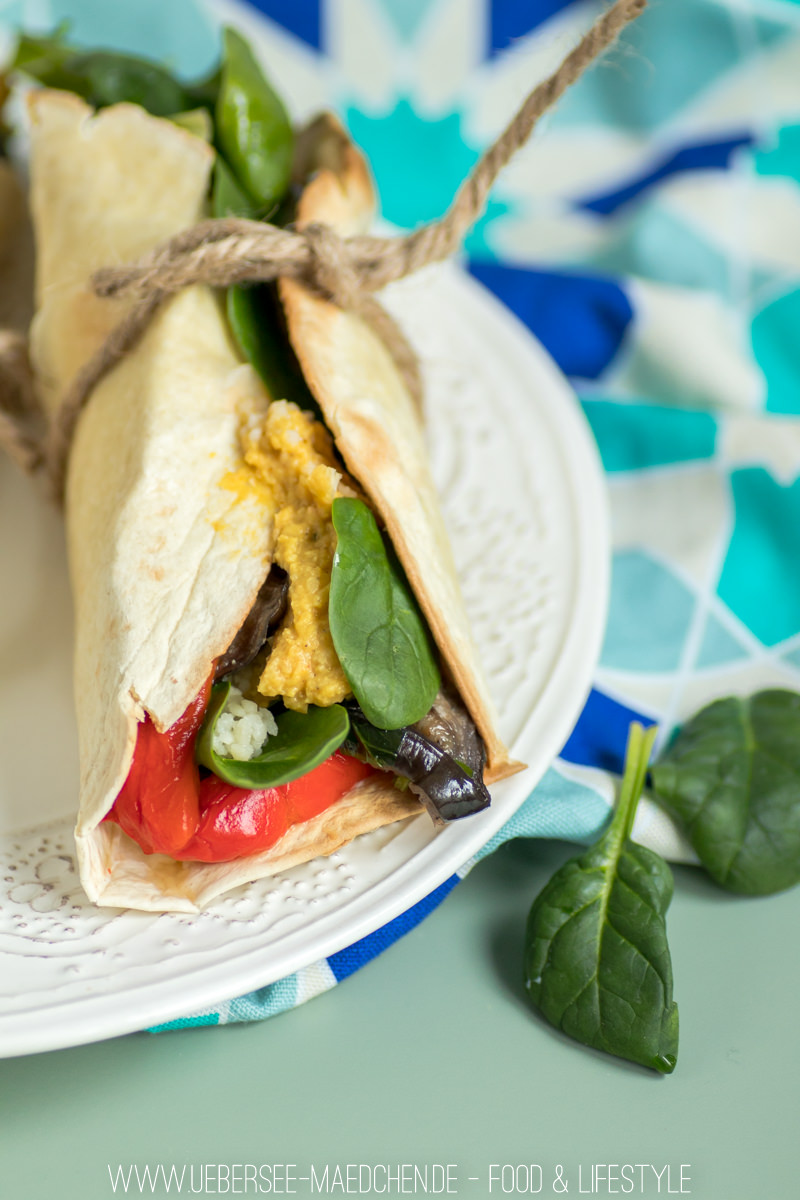 Antipasti-Wraps mit Gemüse Hummus und Couscous Rezept für Mittagspause ÜberSee-Mädchen Foodblog vom Bodensee Überlingen