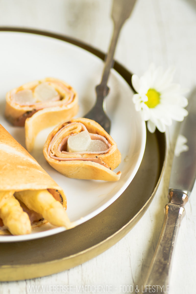 Spargel mit Pfannkuchen und Sauce hollandaise Rezept von ÜberSee-Mädchen Foodblog vom Bodensee Überlingen