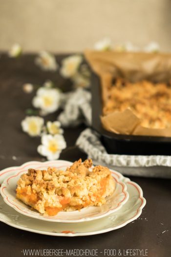 Aprikostenstreuselkuchen mit einem Teig für drei Schichten von ÜberSee-Mädchen Foodblog vom Bodensee Überlingen