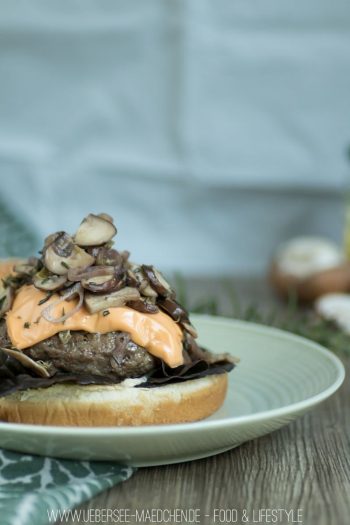 Waldlust-Burger mit Pilzen Champignons und Kapern Burger mal anders Rezept von ÜberSee-Mädchen Foodblog aus Überlingen Bodensee