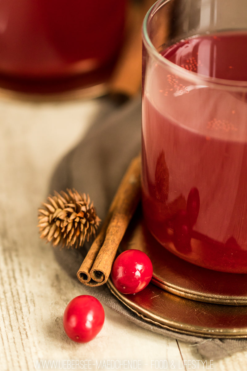 Punsch mit Cranberry und Birne Wintergetränk mit Rosewein und Zimt Rezept von ÜberSee-Mädchen Foodblog Bodensee Überlingen