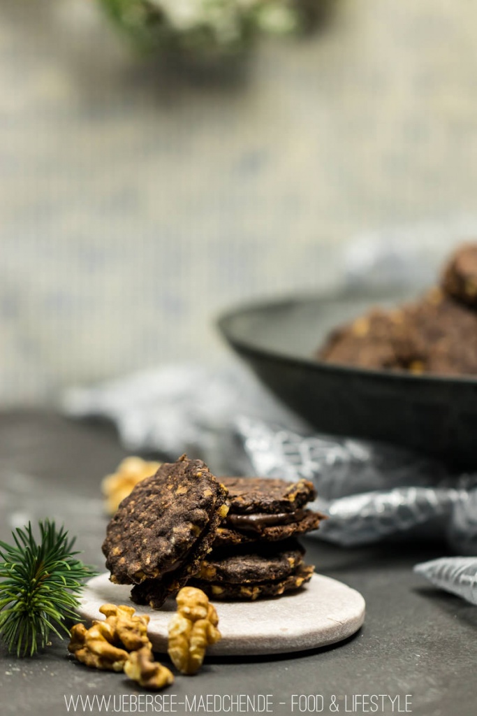Schoko-Walnuss-Plätzchen mit Ganache - ÜberSee-Mädchen