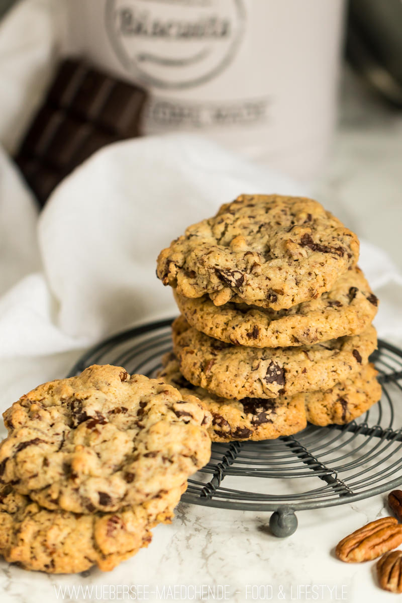 Pekannuss-Schoko-Cookies nach Basisrezept Cookie Keks selbst machen wie bei Subways soft Rezept von ÜberSee-Mädchen Foodblog vom Bodensee Überlingen