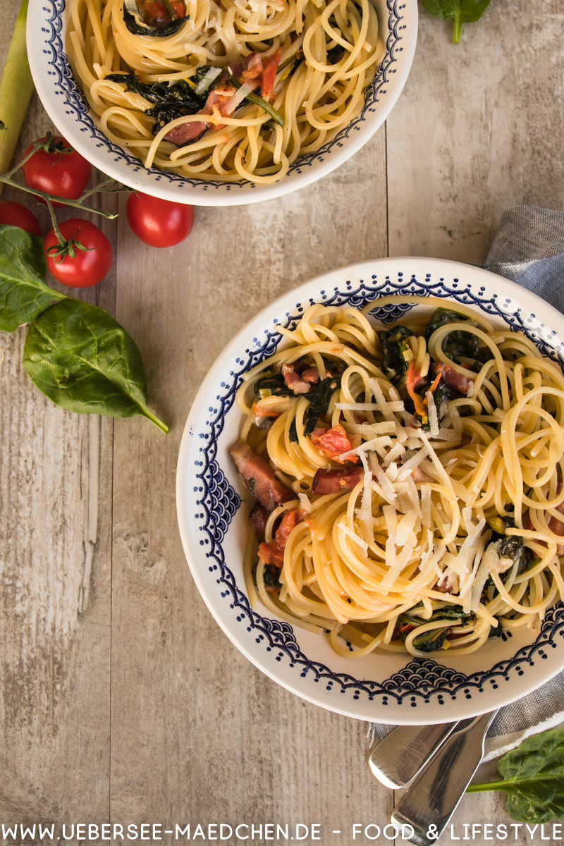 Spaghetti mit Tomaten Spinat Pancetta nach einem Rezept von Steffen Henssler alla Don Hensslerino 