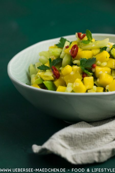 Asia Salat Mit Mango Gurke Und Avocado Ubersee Madchen 