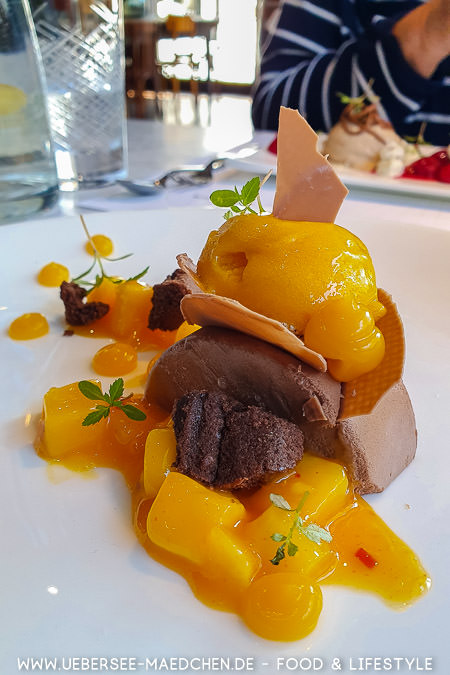 Ein Dessert in der Brasserie Colette mit vielerlei Mango