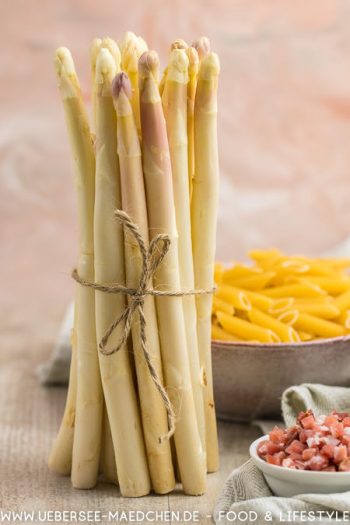 Spargel-Carbonara weißer Spargel Speck Pasta Rezept von ÜberSee-Mädchen Foodblog vom Bodensee