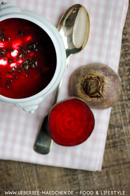 Einfache Rote-Bete-Suppe - ÜberSee-Mädchen Einfache Rote-Bete-Suppe - ÜberSee-Mädchen