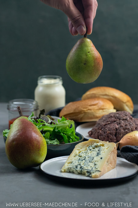 Birne macht den Burger mit Gorgonzola schön fruchtig Rezept von ÜberSee-Mädchen Foodblog vom Bodensee