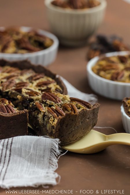 Pecan Pie: Leckere Pekannuss-Tarte mit Schoko - ÜberSee-Mädchen