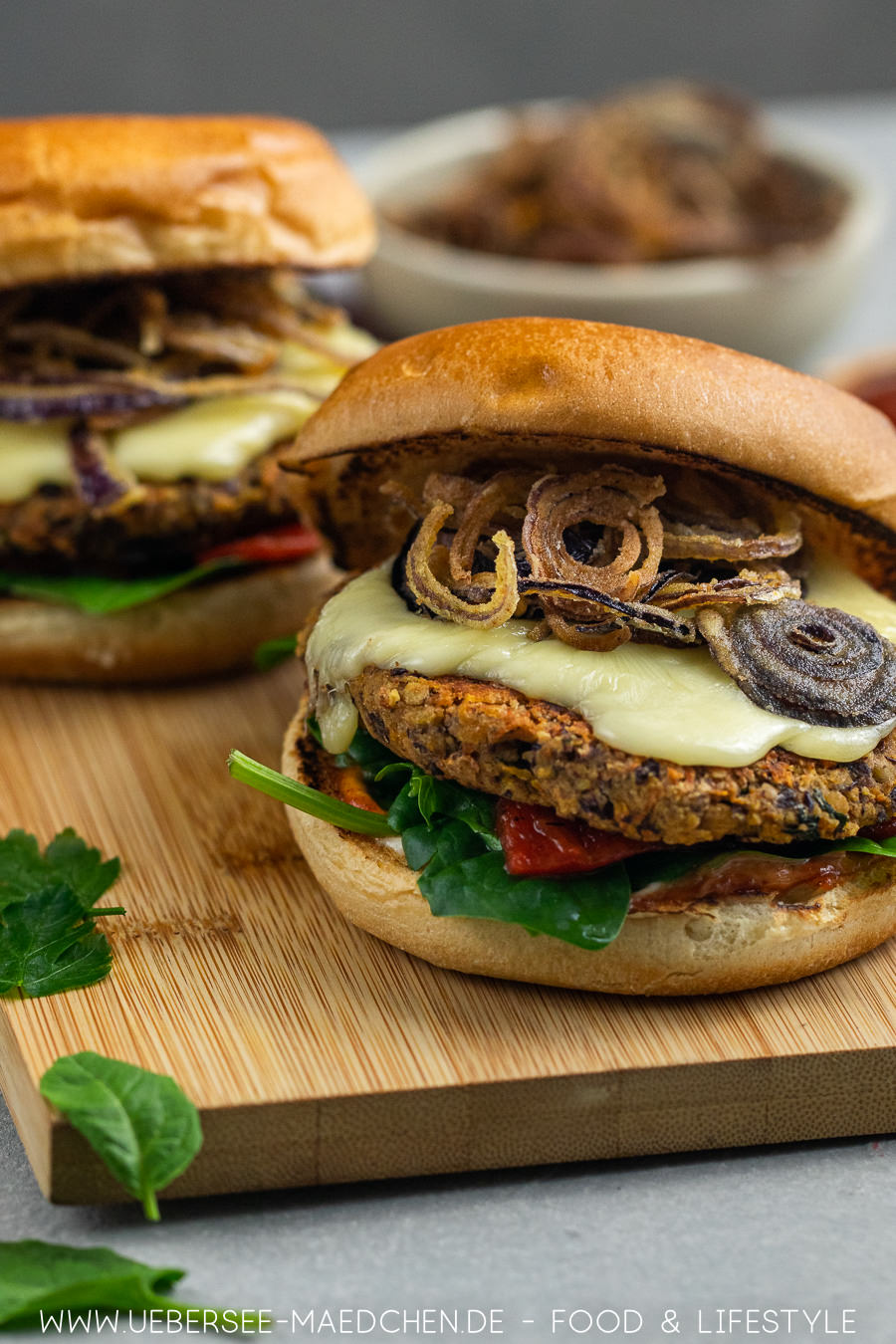 Vegetarischer BBQ Burger mit Kidneybohnen-Pattie - ÜberSee-Mädchen