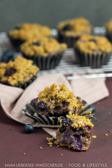 Beeren-Crumble-Muffins Frühstücksmuffins Rezept von ÜberSee-Mädchen Foodblog vom Bodensee