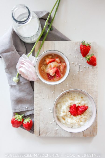 Milchreis mit Erdbeer-Rhabarber-Kompott einfaches Grundrezept Rezept von ÜberSee-Mädchen Foodblog vom Bodensee