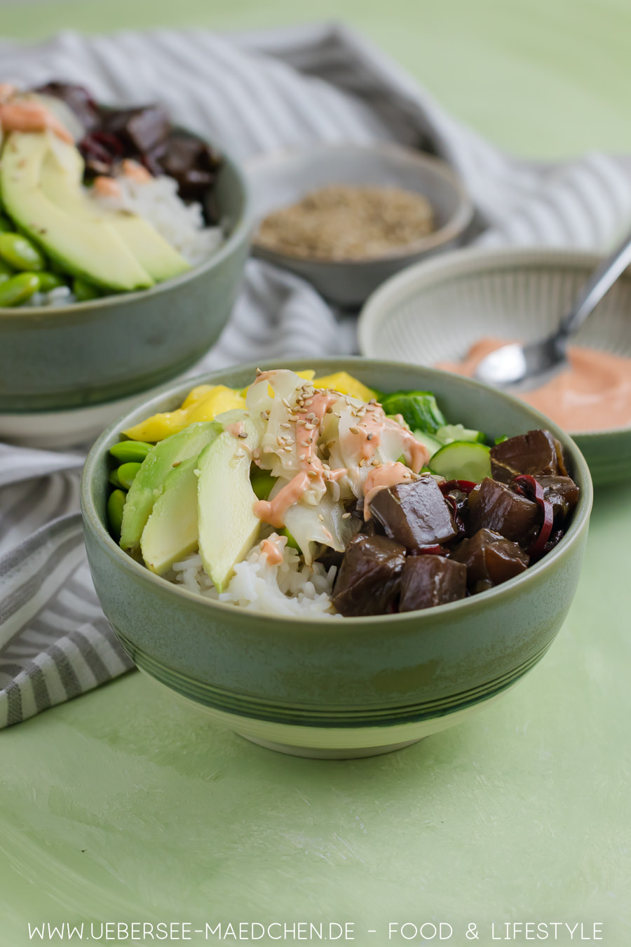 PokeBowl mit Thunfisch & SrirachaMayo ÜberSeeMädchen