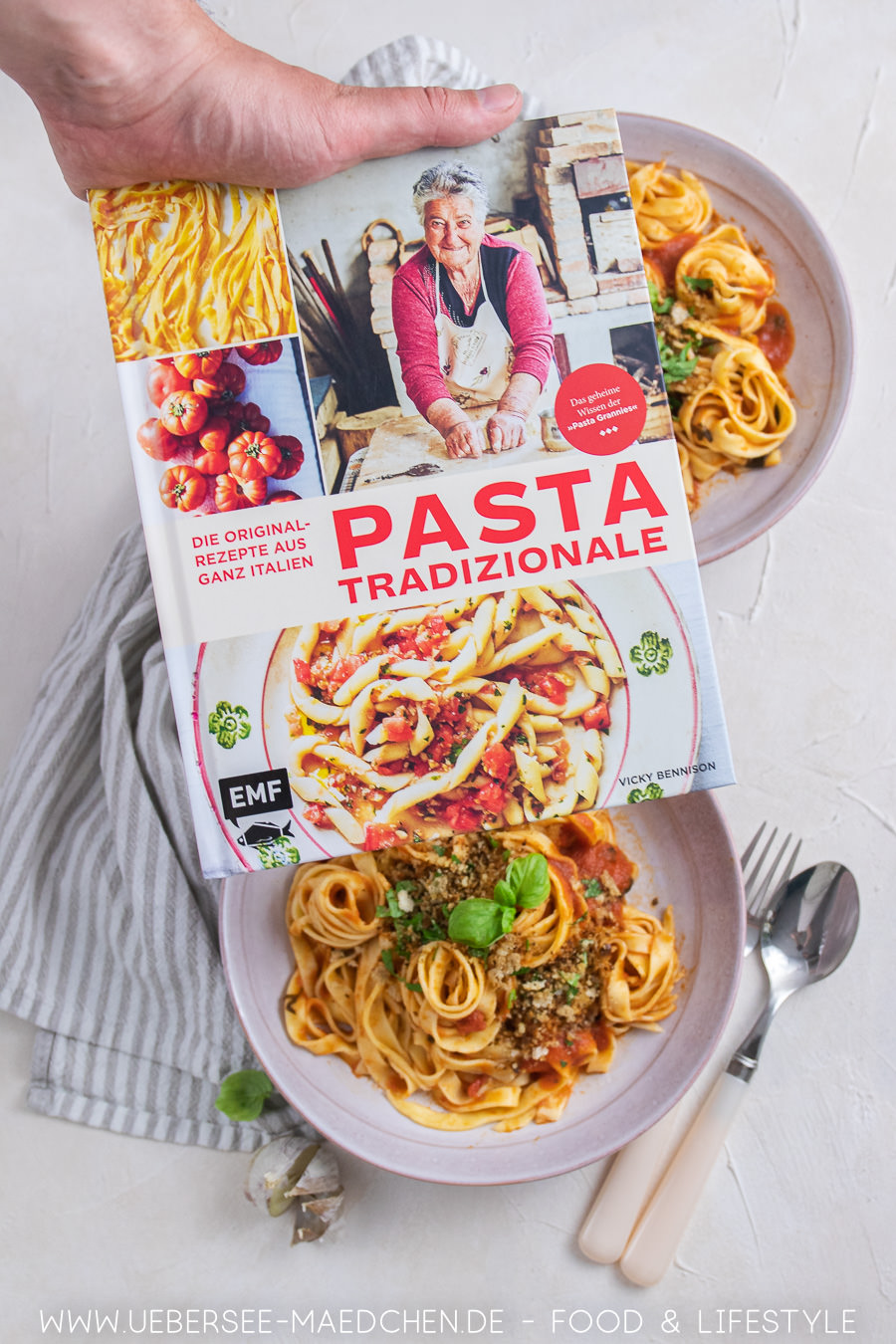 Tagliatelle mit TomatenSardellenSauce Pasta Grannies ÜberSeeMädchen