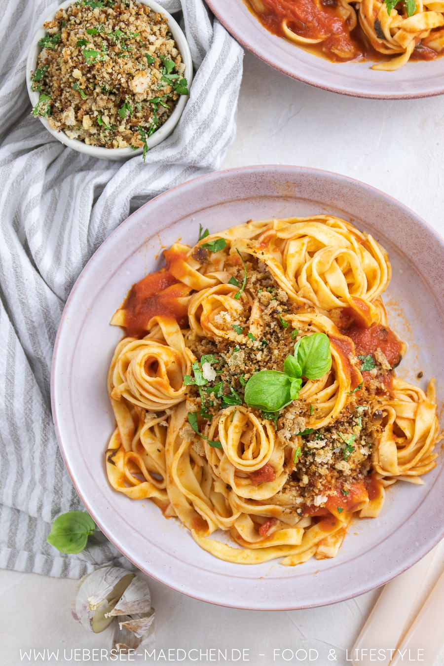 Tagliatelle mit TomatenSardellenSauce Pasta Grannies ÜberSeeMädchen