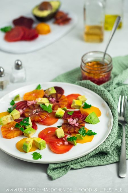 Ringelbete-Salat mit Blutorange Avocado Zitrusvinaigrette Rezept von ÜberSee-Mädchen Foodblog vom Bodensee