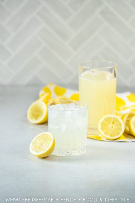 Hausgemachte Limonade mit Zitrone Rezept