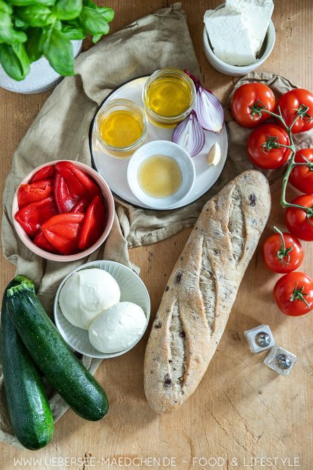 Zutaten für mediterranen Schichtsalat Rezept