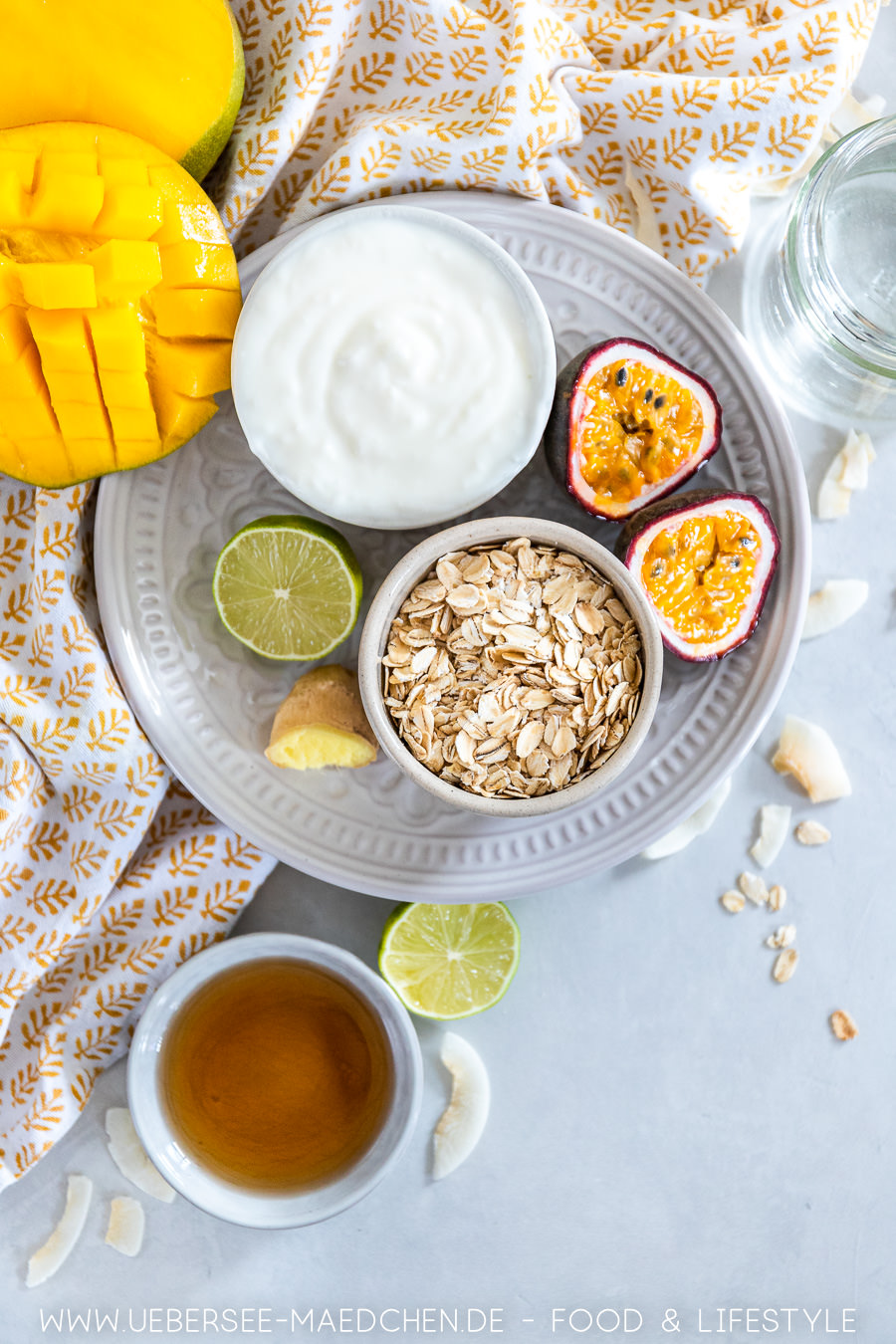 Porridge mit Kokos und Mango: Exotisch frühstücken mit Genuss - ÜberSee ...