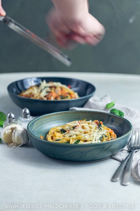 Spaghetti Don Hensslerino mit Pancetta Spinat Sahnesauce Rezept nach Steffen Henssler
