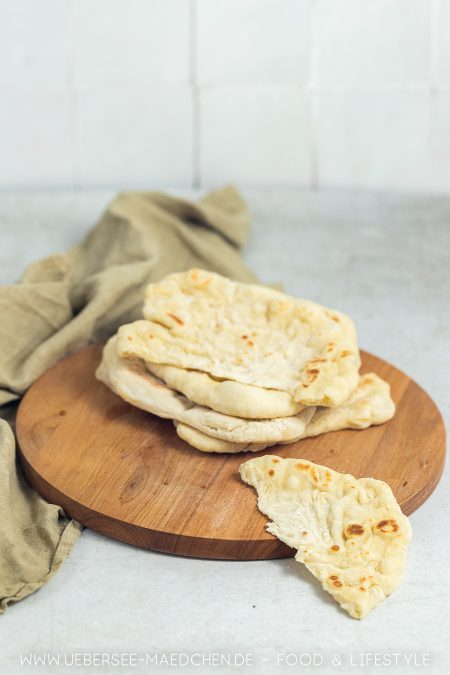 Naan indisches Pfannenbrot selbstgemacht Rezept von ÜberSee-Mädchen Foodblog vom Bodensee