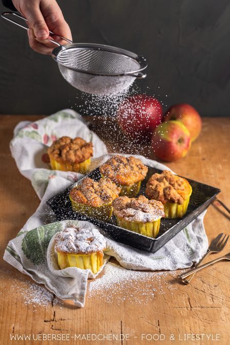 Apfelmuffins mit Streuseln aus dem Backbuch Tortenstück und Kuchenduft