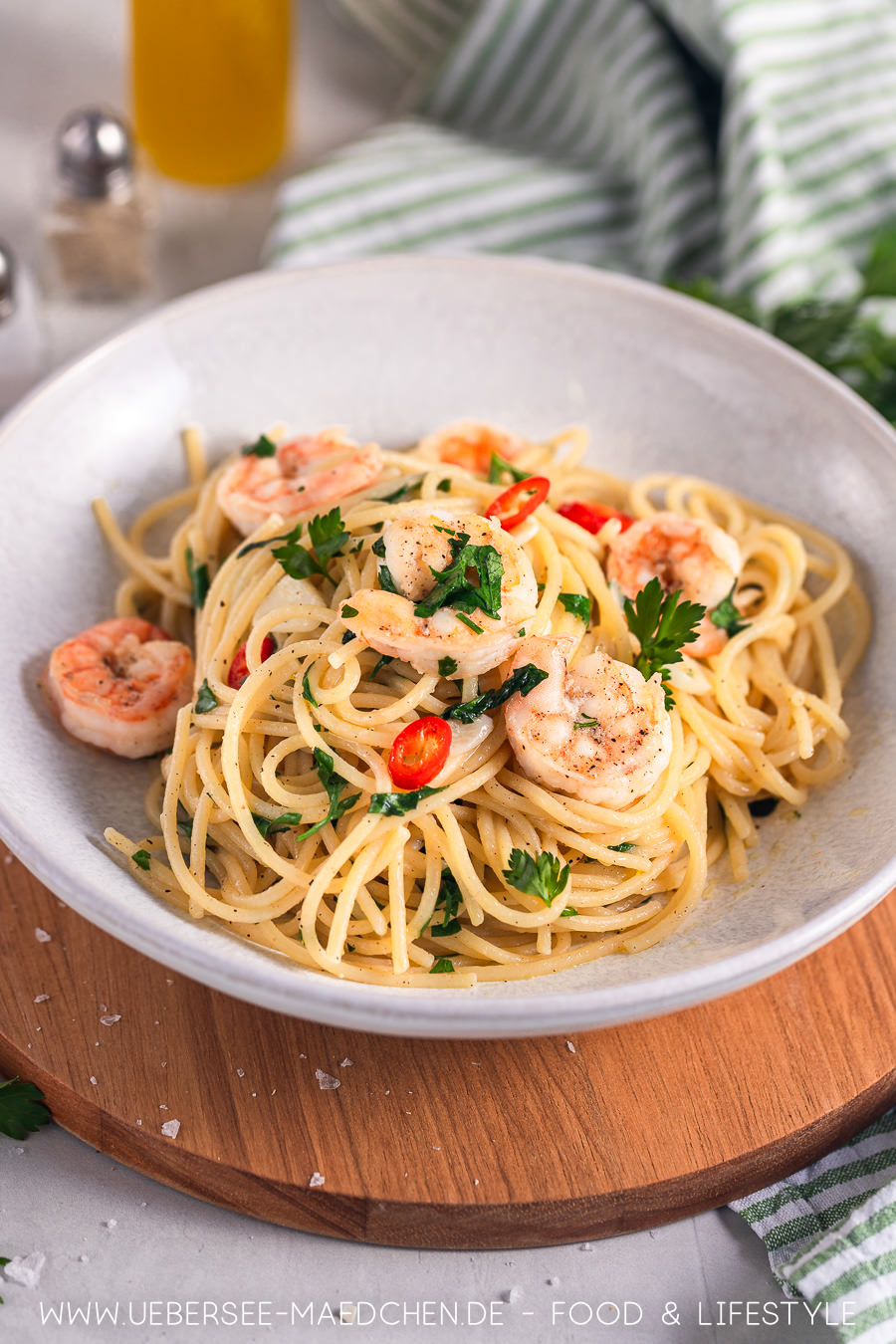 Spaghetti aglio e olio mit Garnelen Rezept von ÜberSee-Mädchen Foodblog vom Bodensee
