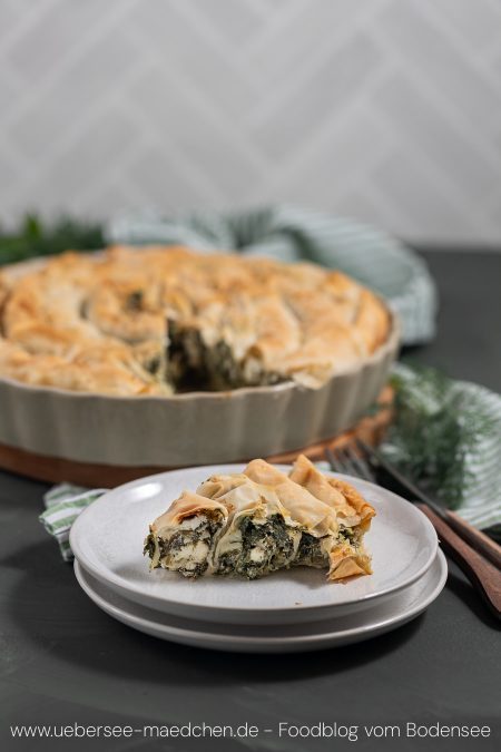 Spinat-Feta-Schnecke Rezept Börek Spanakopita mit Filoteig