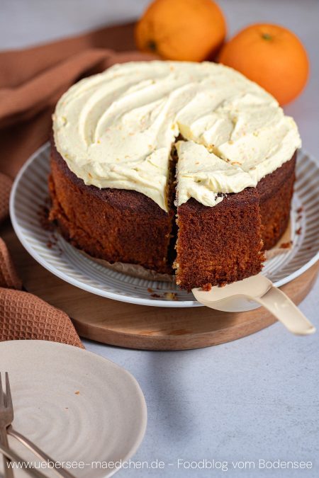 Orangenkuchen saftig aus ganzen Orangen Rezept mit einfachem Rührteig