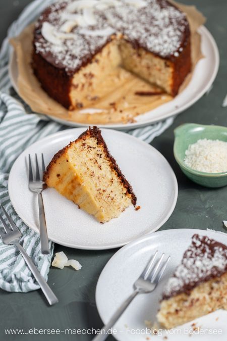 Saftiger Rührkuchen mit Kokos ohne Mehl Rezept